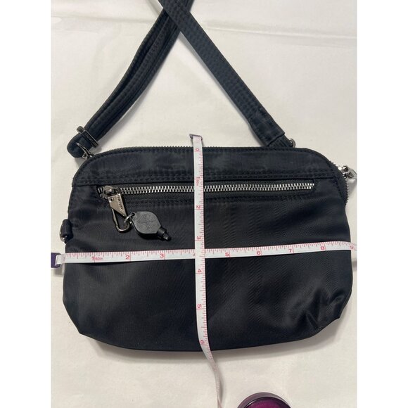 Travelon RFID Blocking Anti-Theft Crossbody Bag - Picture 4 of 9